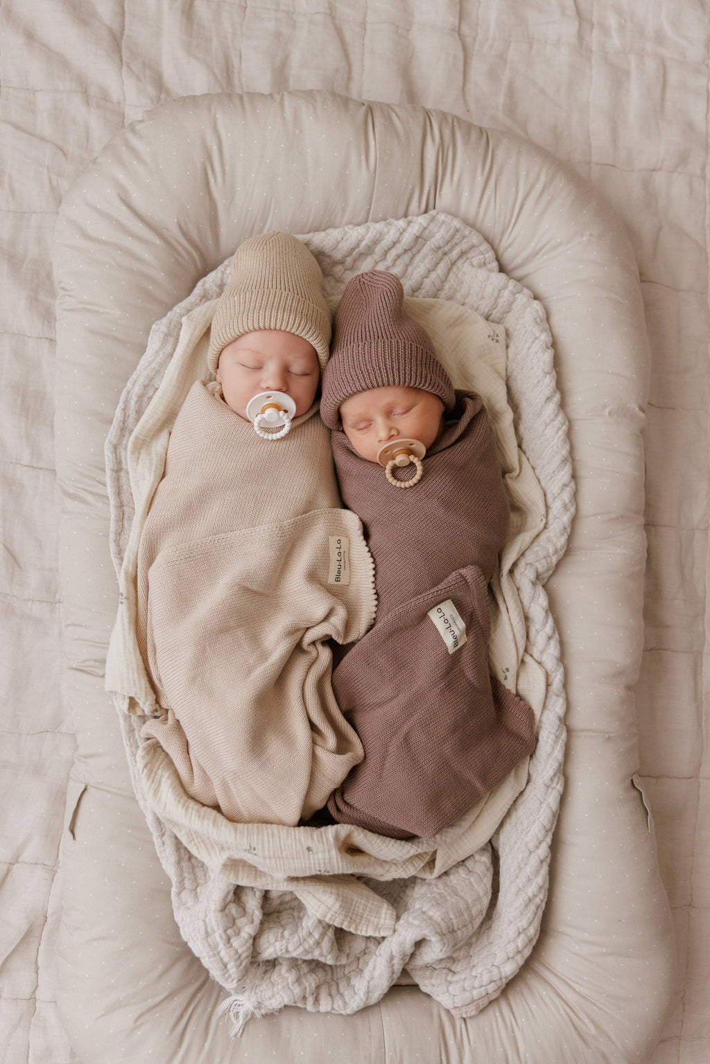 Luxe - 100% Organic Cotton Knit Blanket + Hat Boxed Gift Set