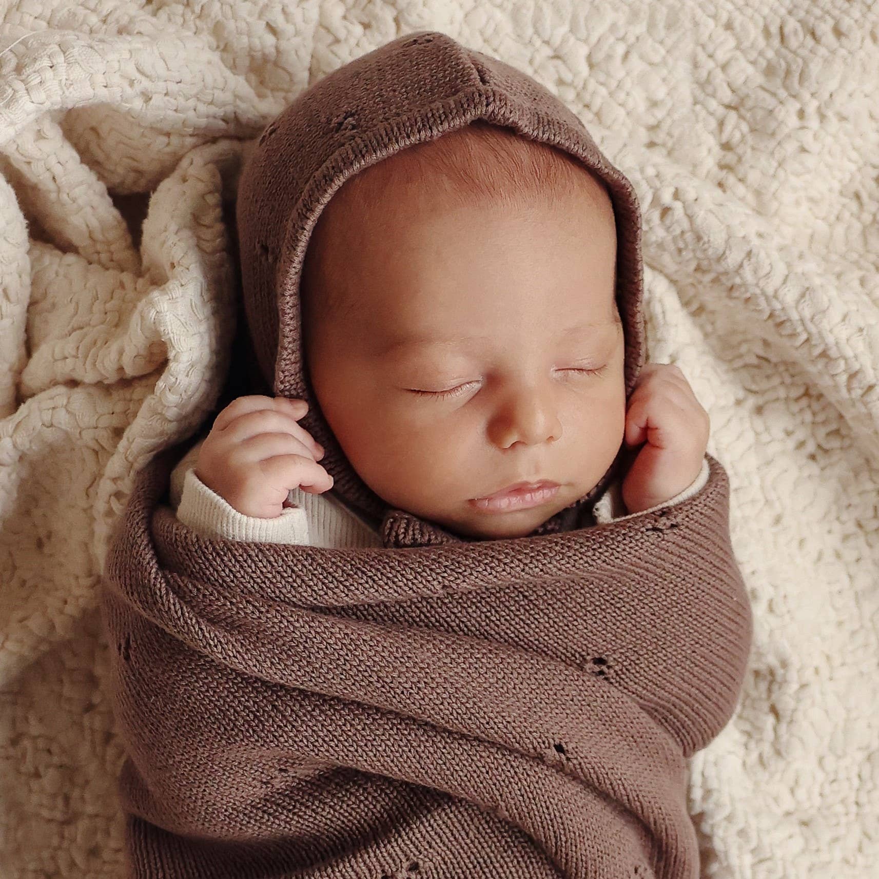100% Organic Cotton Luxury Organic Blanket + Hat Gift Set